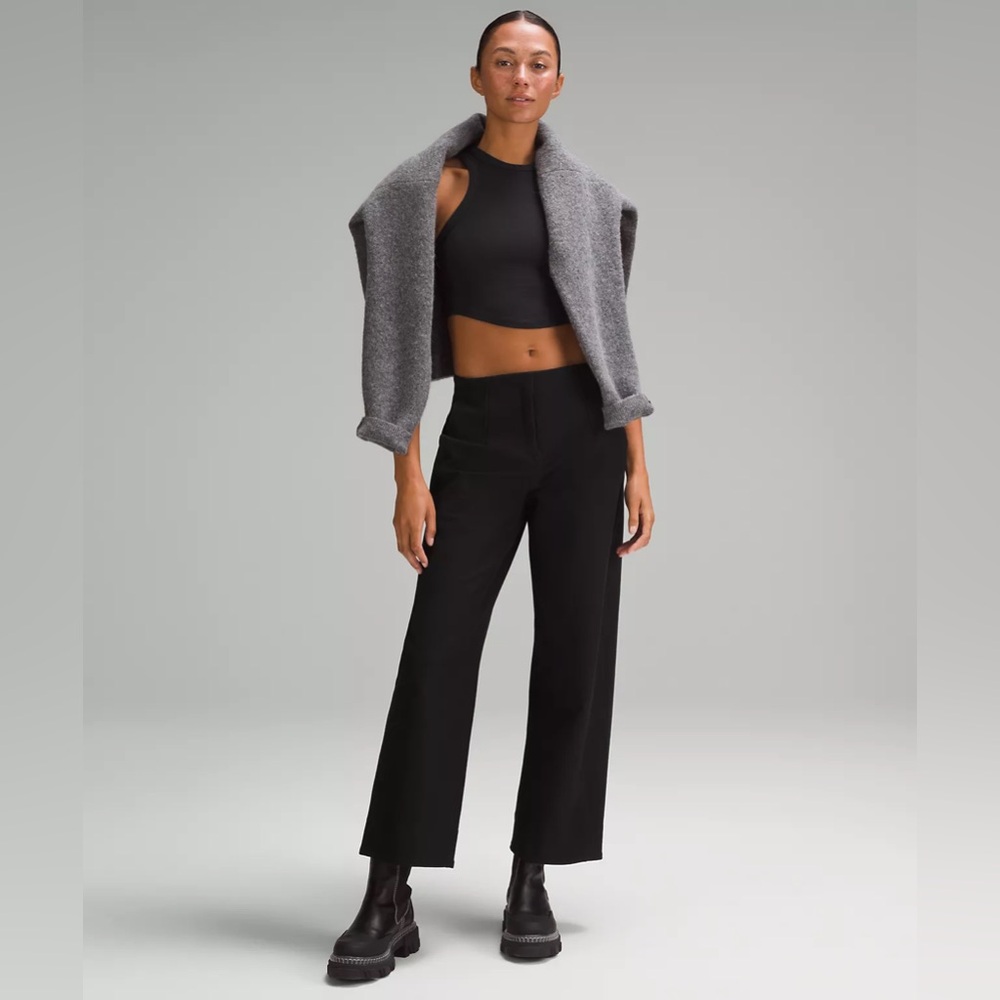 Lululemon Utilitech Relaxed Mid-Rise Trouser 7/8 Length